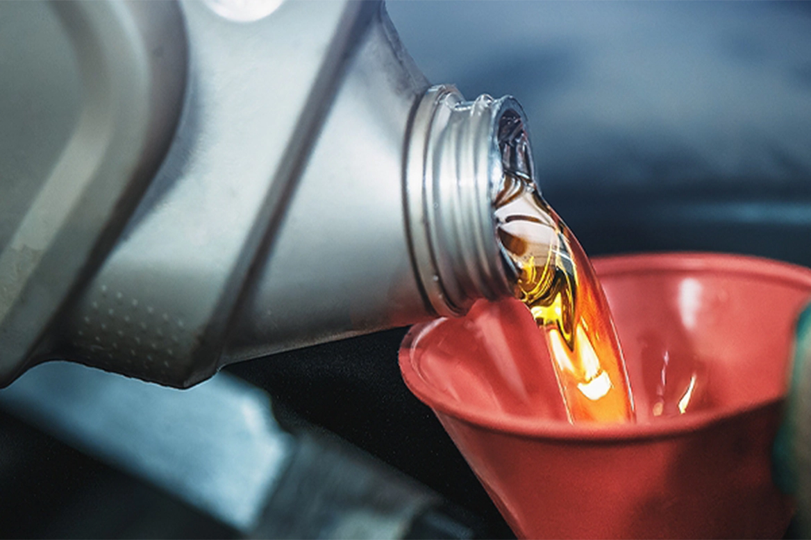How Does Engine Oil Affect My Car’s Performance?